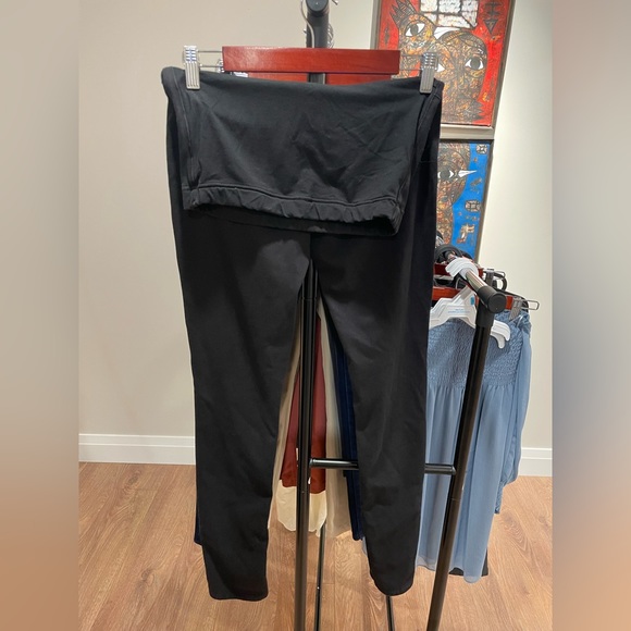 Uniqlo Maternity Jeggings Size XS - Picture 2 of 4